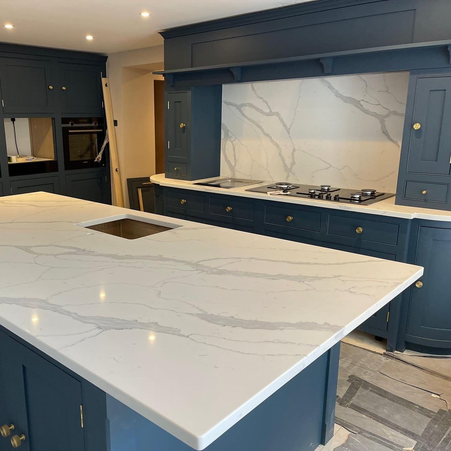 Creative Surfaces Quartz And Granite Worktops Creative Surfaces Quartz And Granite Worktops